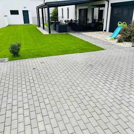 Penzion Vinarstvi Bilkovi Velké Bílovice 外观 照片